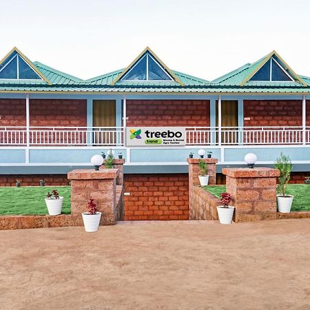 Treebo Blooms & Berries Agro Tourism Hotel Mahabaleshwar Exterior photo