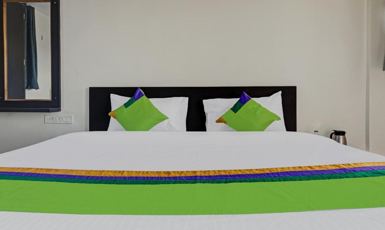 Treebo Blooms & Berries Agro Tourism Hotel Mahabaleshwar Exterior photo