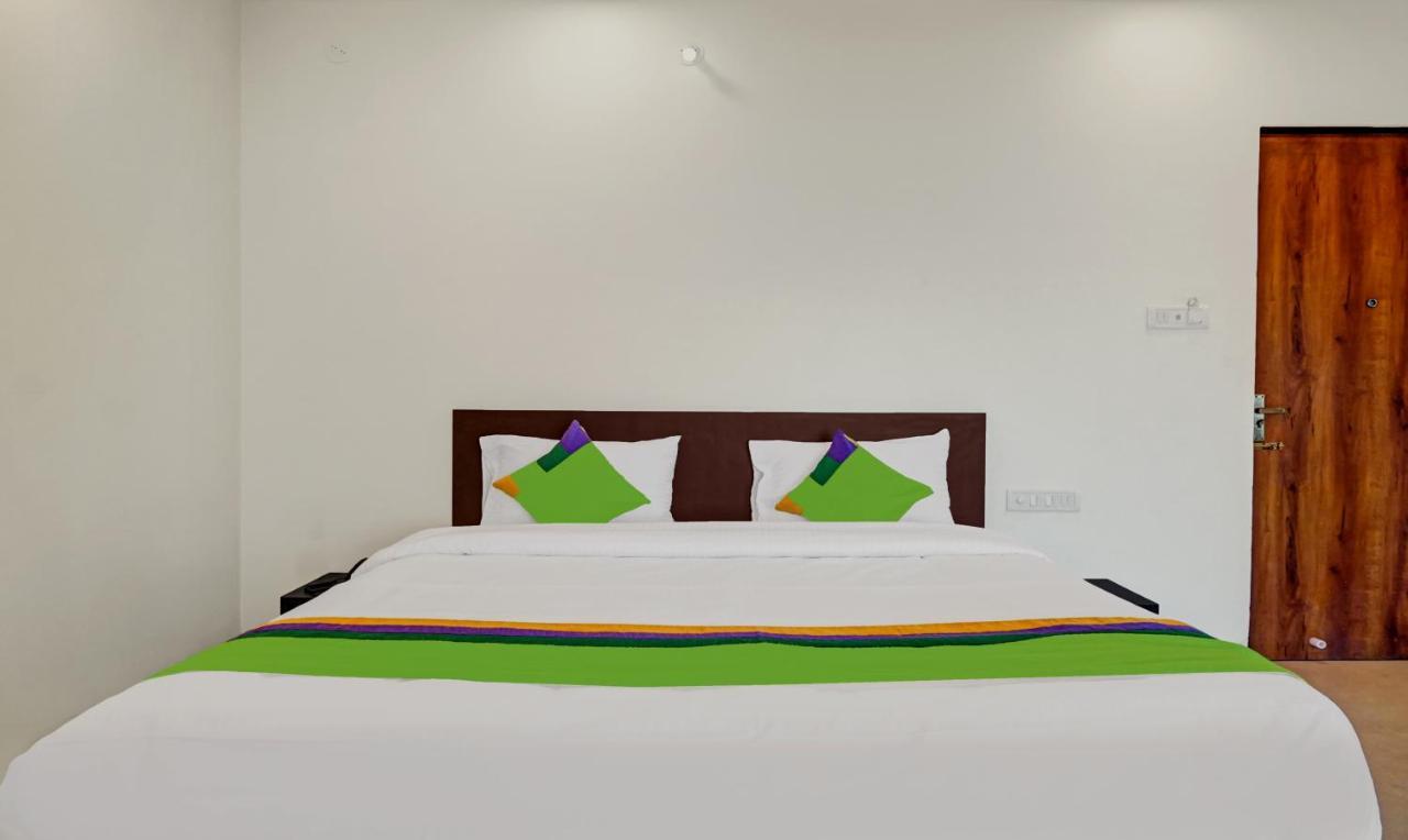 Treebo Blooms & Berries Agro Tourism Hotel Mahabaleshwar Exterior photo