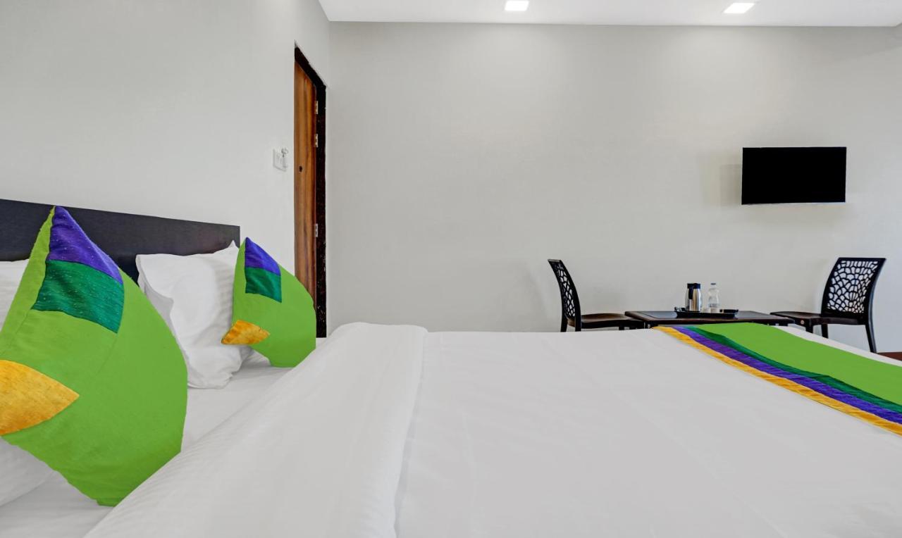 Treebo Blooms & Berries Agro Tourism Hotel Mahabaleshwar Exterior photo