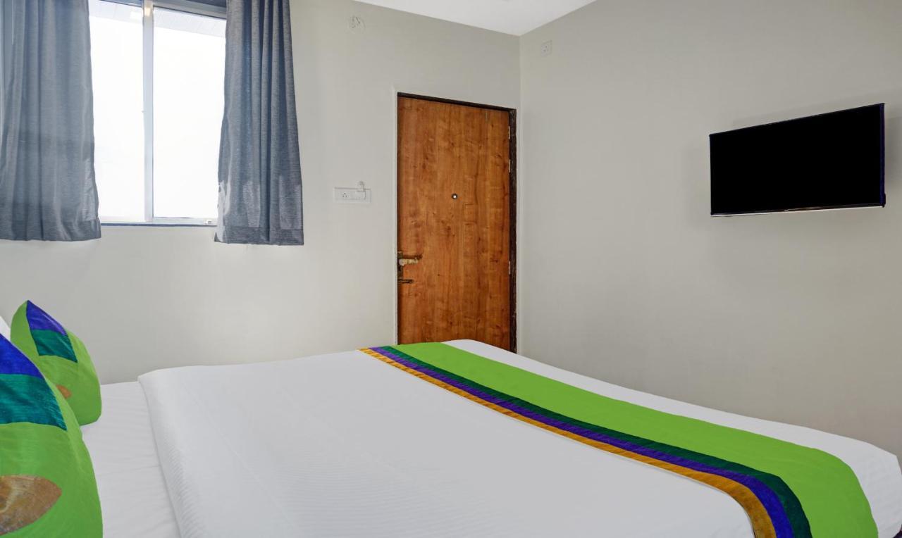 Treebo Blooms & Berries Agro Tourism Hotel Mahabaleshwar Exterior photo